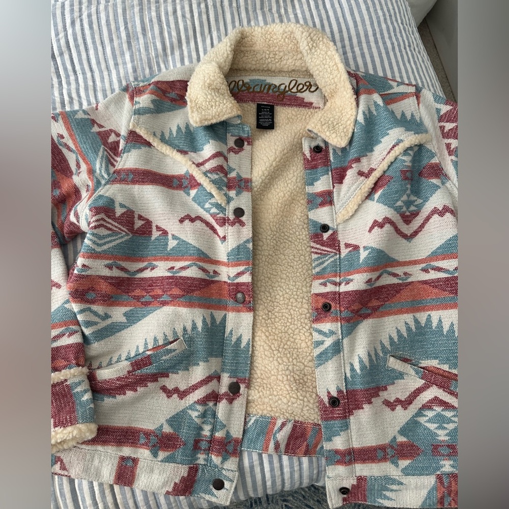 Wrangler Retro Womens Aztec Sherpa Lined Jacket
